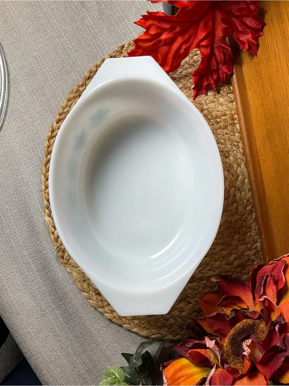 Vintage Pyrex Turquoise Snowflake 1.5 Qt Casserole Dish With Lid
